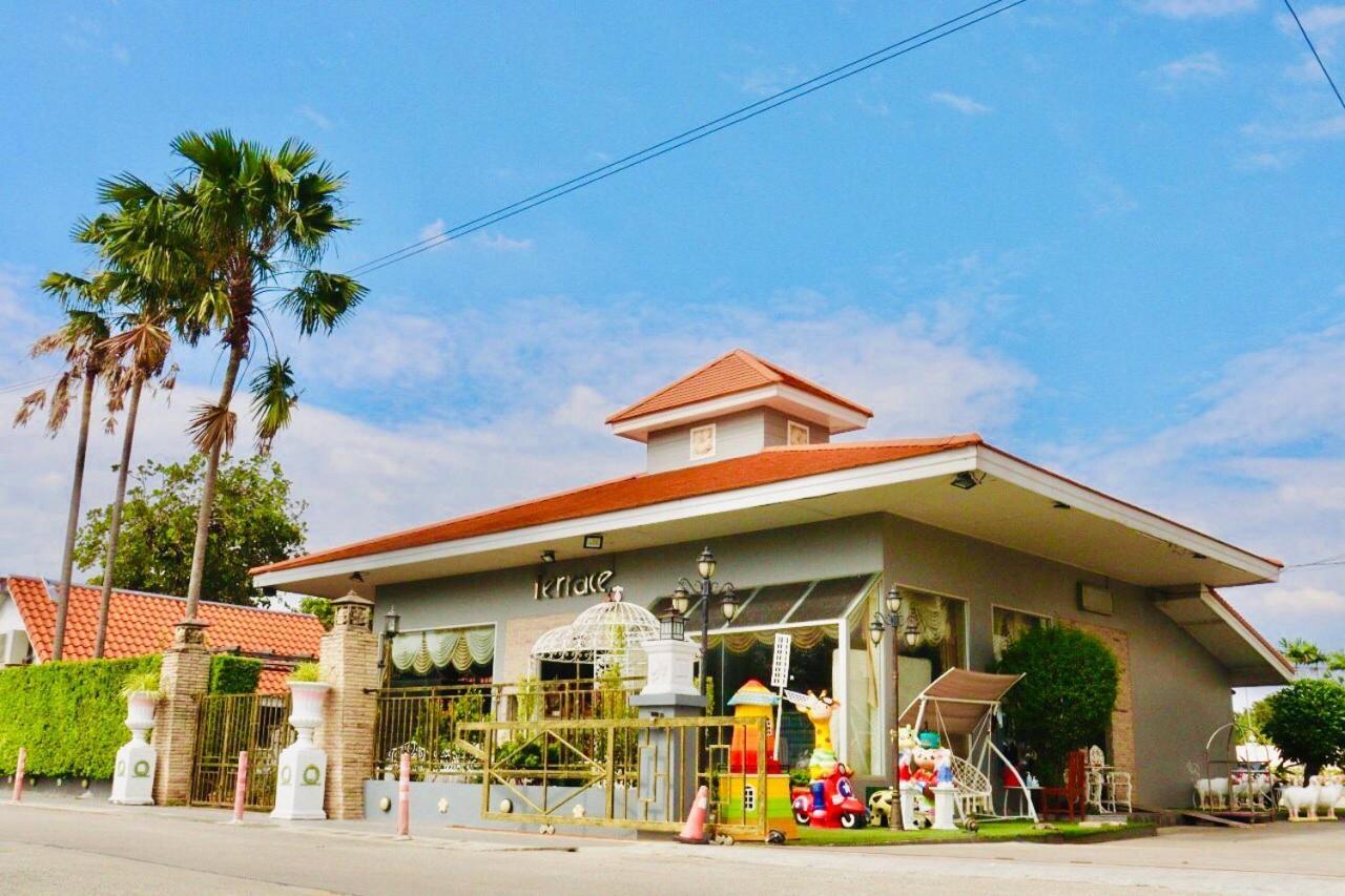 Hotel Napheera Royal Tel Ban Khlong Bang Krathiam Exterior foto