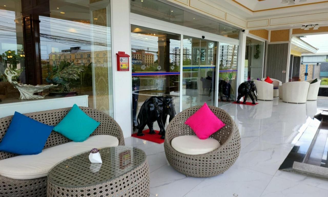 Hotel Napheera Royal Tel Ban Khlong Bang Krathiam Exterior foto